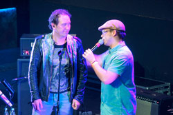 На презентации программы Александра Демидова «Любовь можно услышать» 23 октября 2013 г. в клубе «Известия Hall»